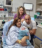 מיה בידר, מיילדת בחדר הלידה של המרכז הרפואי ברזילי